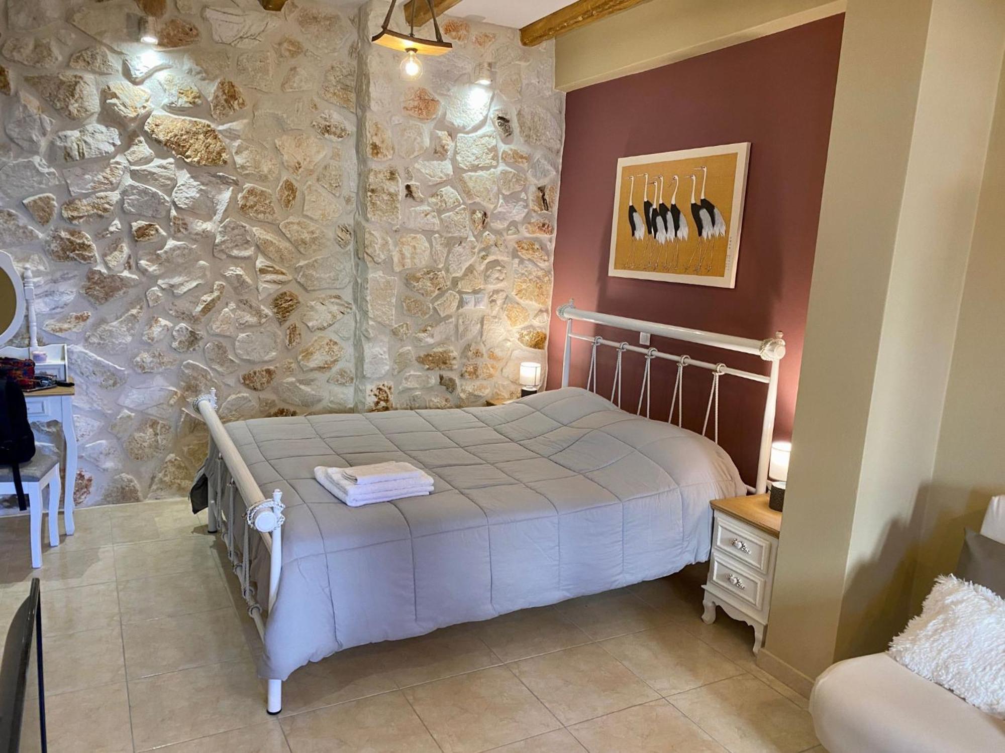 Panoraias Luxury Suite Kyparissia Eksteriør billede